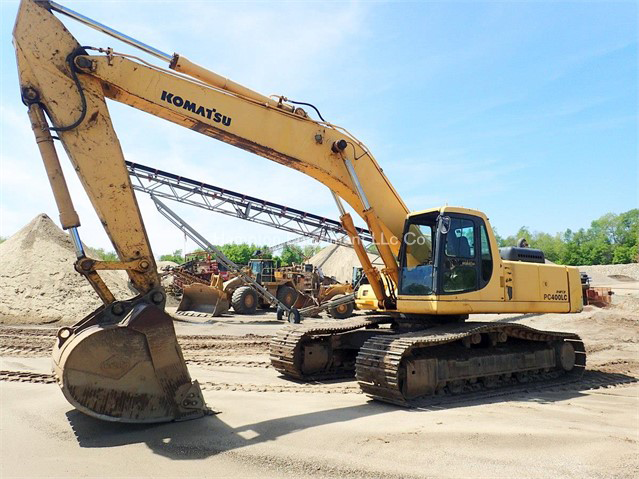 Komatsu PC400